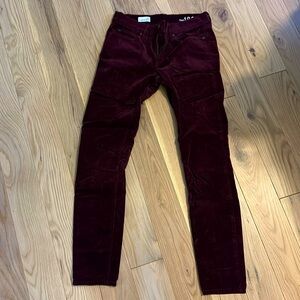 Gap, burgundy legging jean, super fine soft corduroy, size 27r